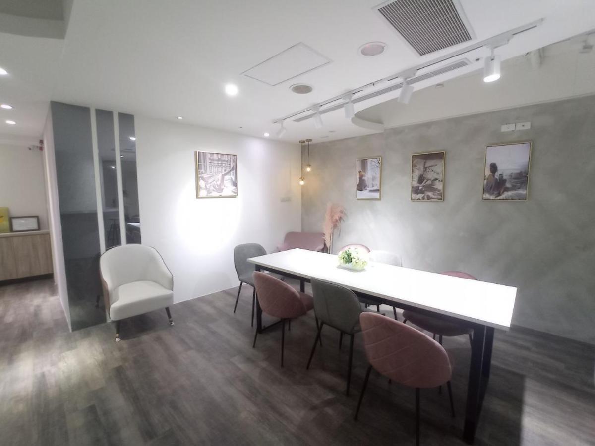 Meworld Hotel - Daan Tajpej Zewnętrze zdjęcie